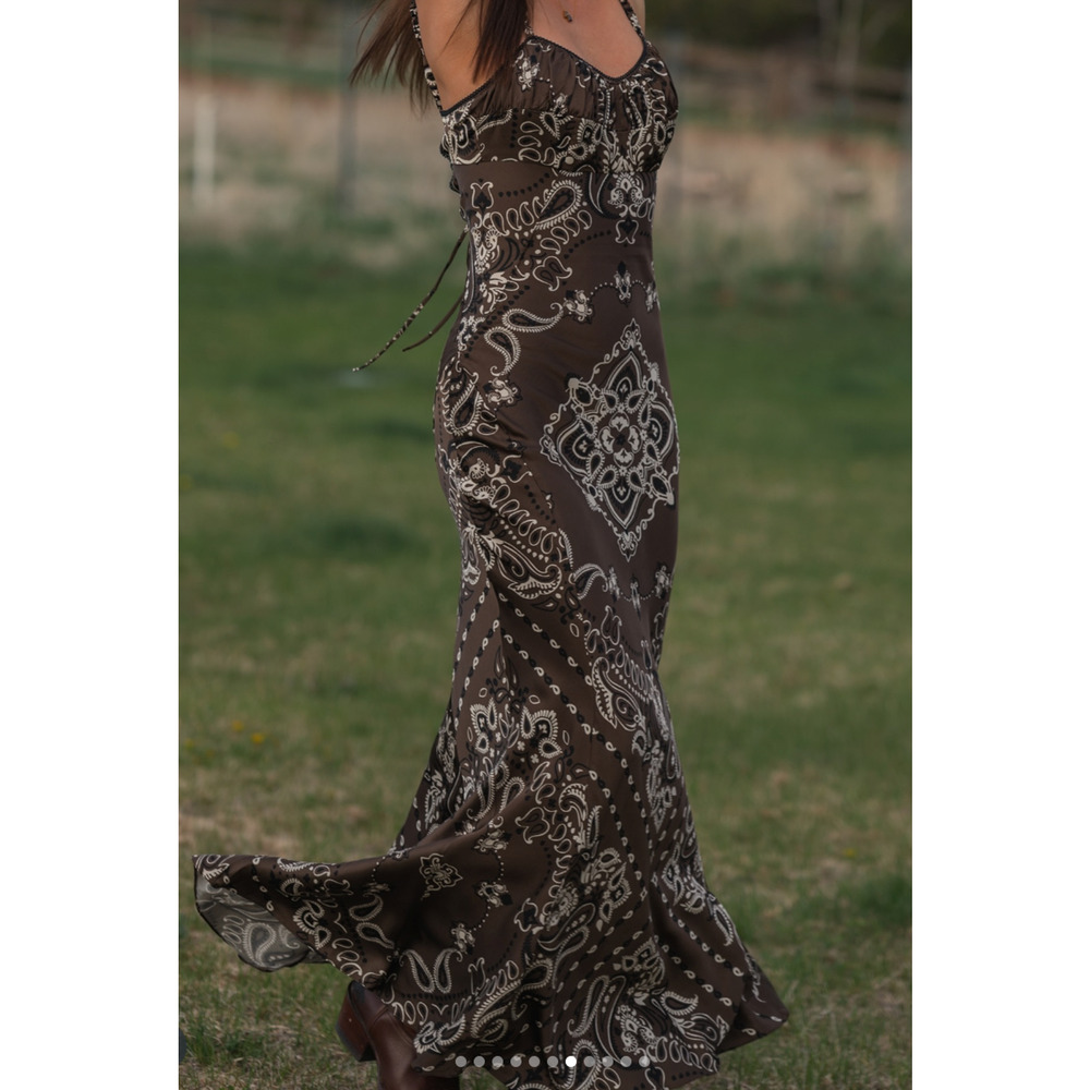 Sandro Bandana Brown Abstract Print Midi Dress - Picture 3 of 11